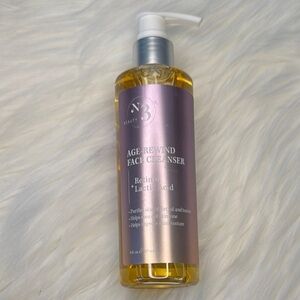 Beauty No. 3 Age-Rewind Face Cleanser with Retinol lactic acid